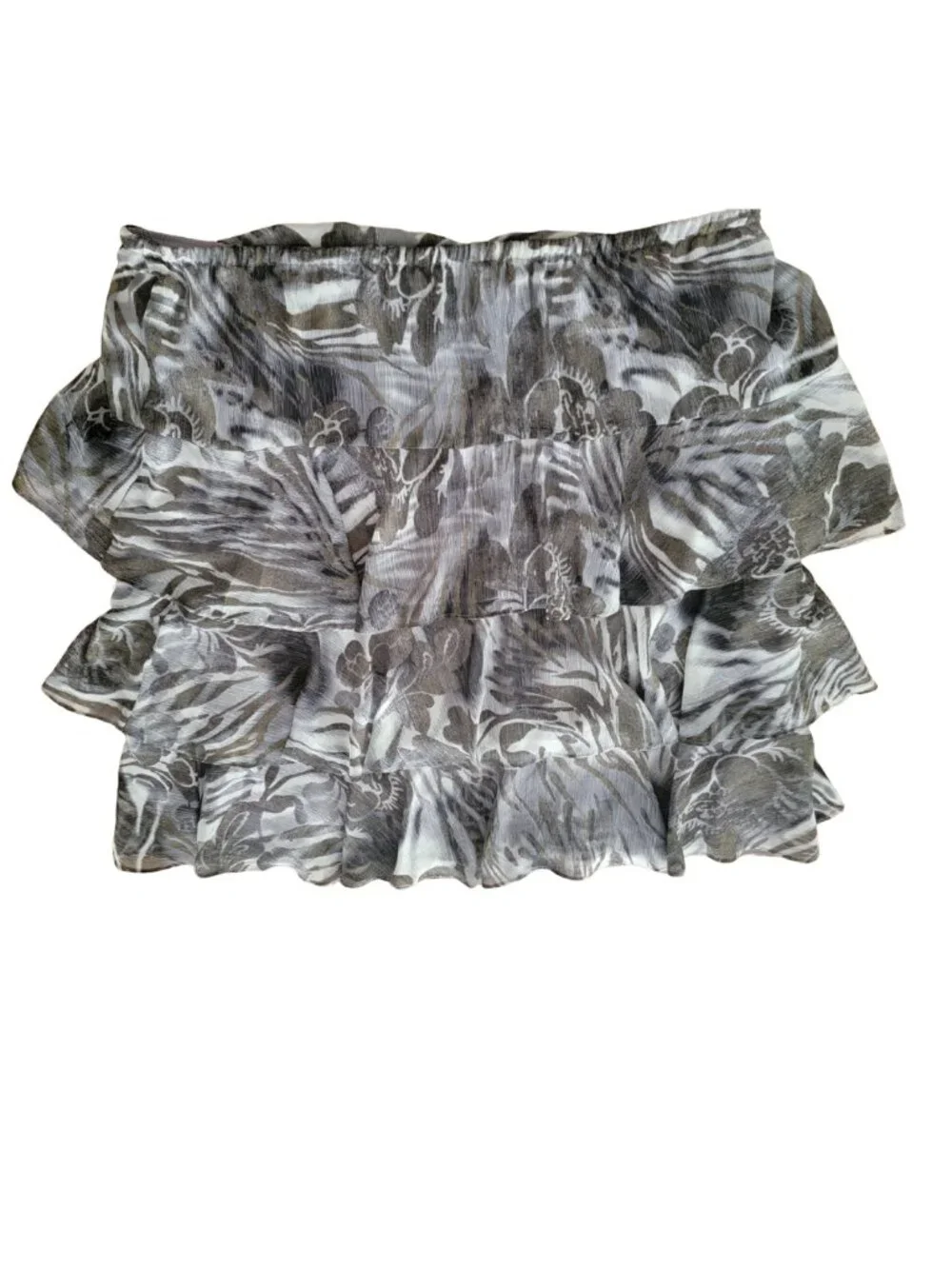 Gray/White/Black vintage-inspired grey/white animal floral print tiered skirt
